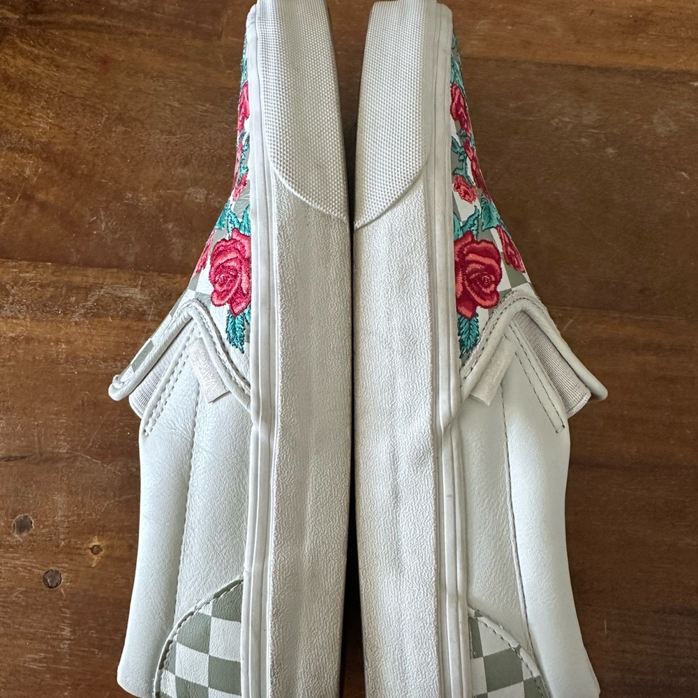 Vans Women's Leather Floral Checkered Slip-On Sneakers Size 9 - Picture 5 of 8
